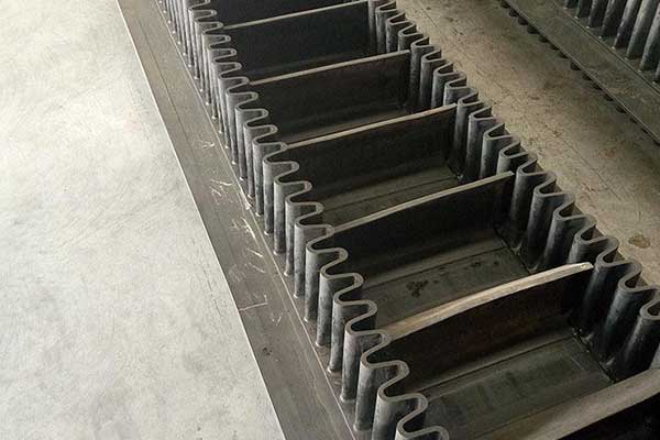 大傾角輸送帶2 大傾角輸送帶2